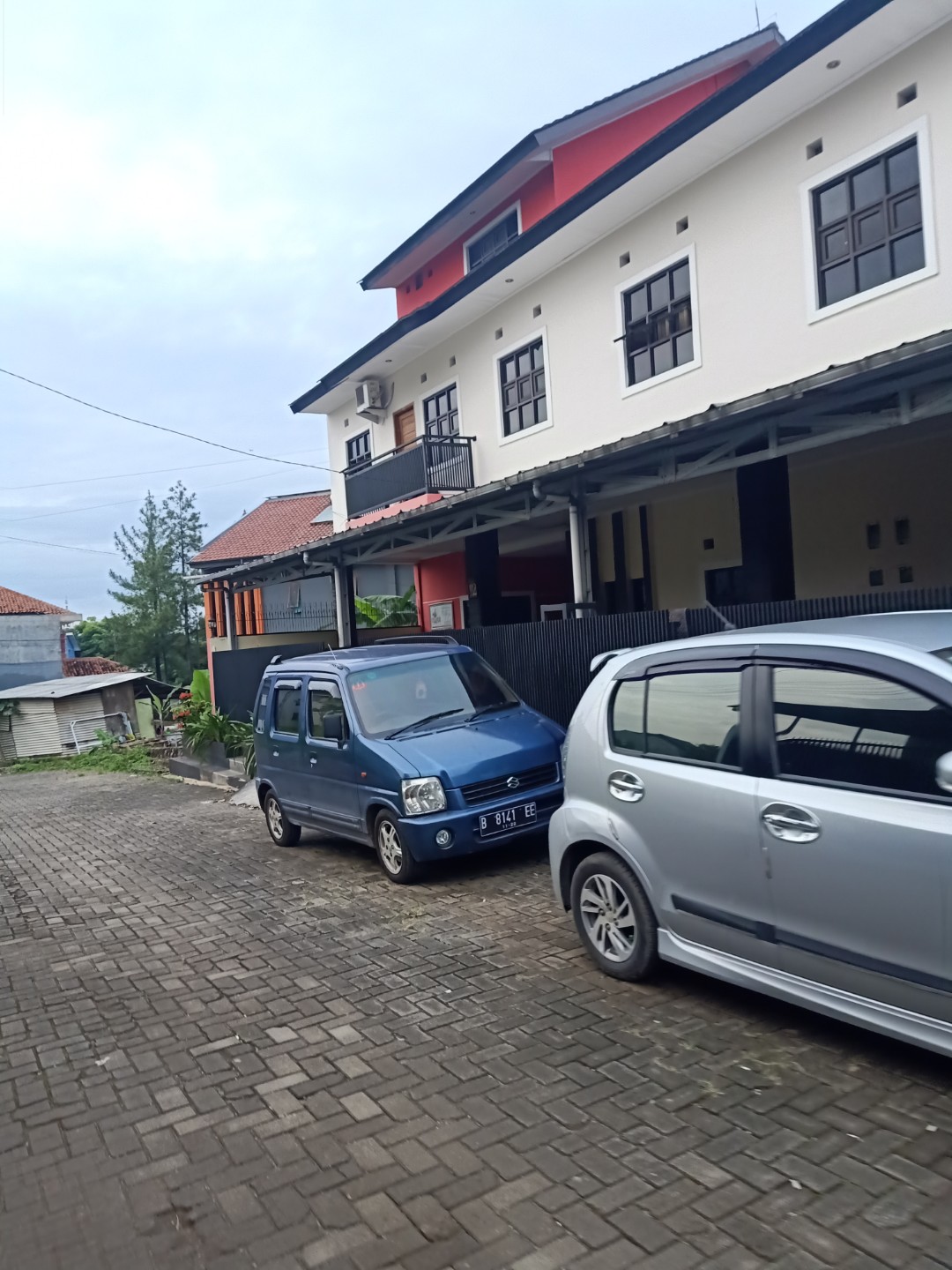 Red Palm House Puri Indah Jatinangor — kontrakan di bandung