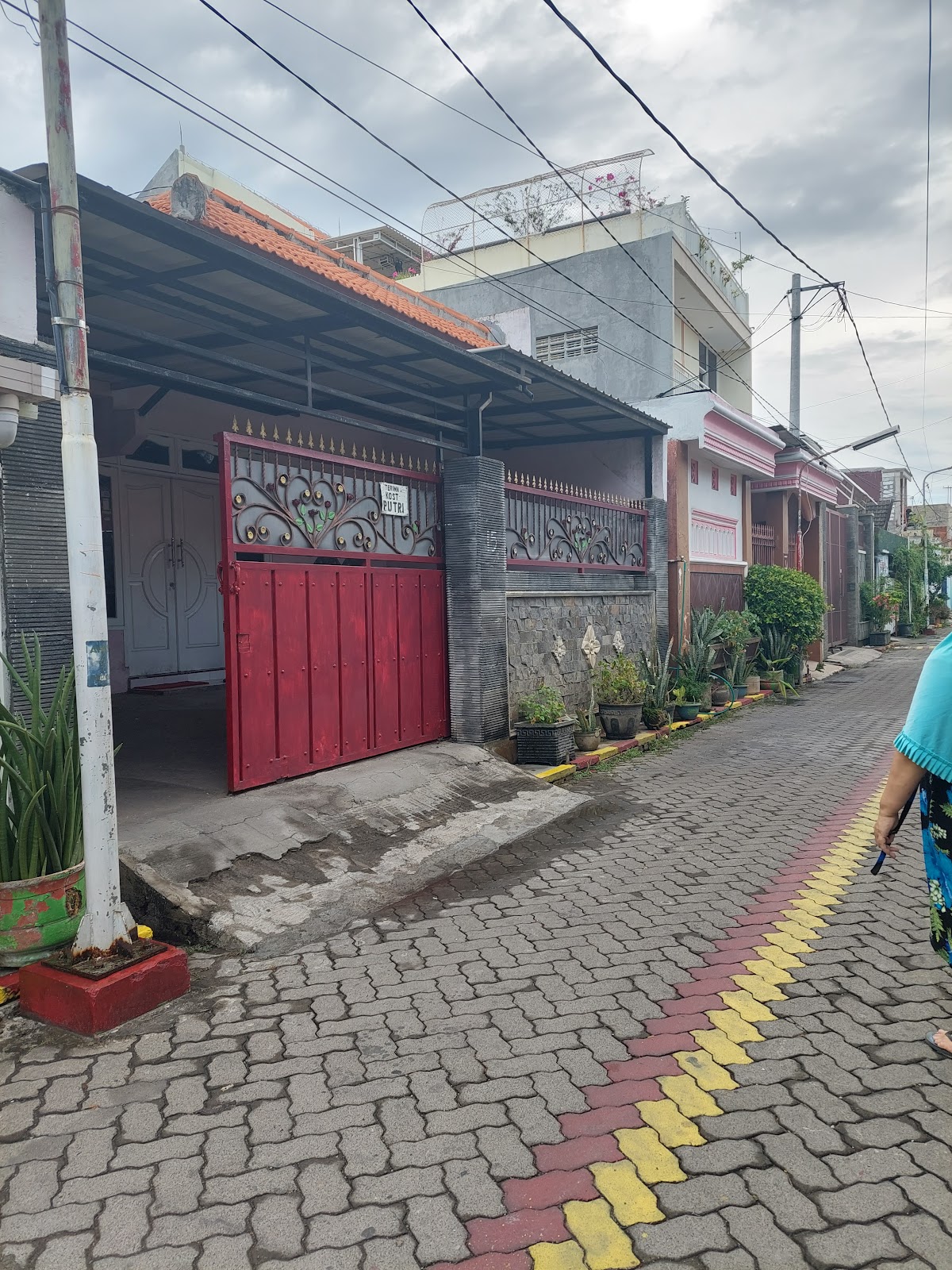 Kost Putri Kartika — kos di surabaya