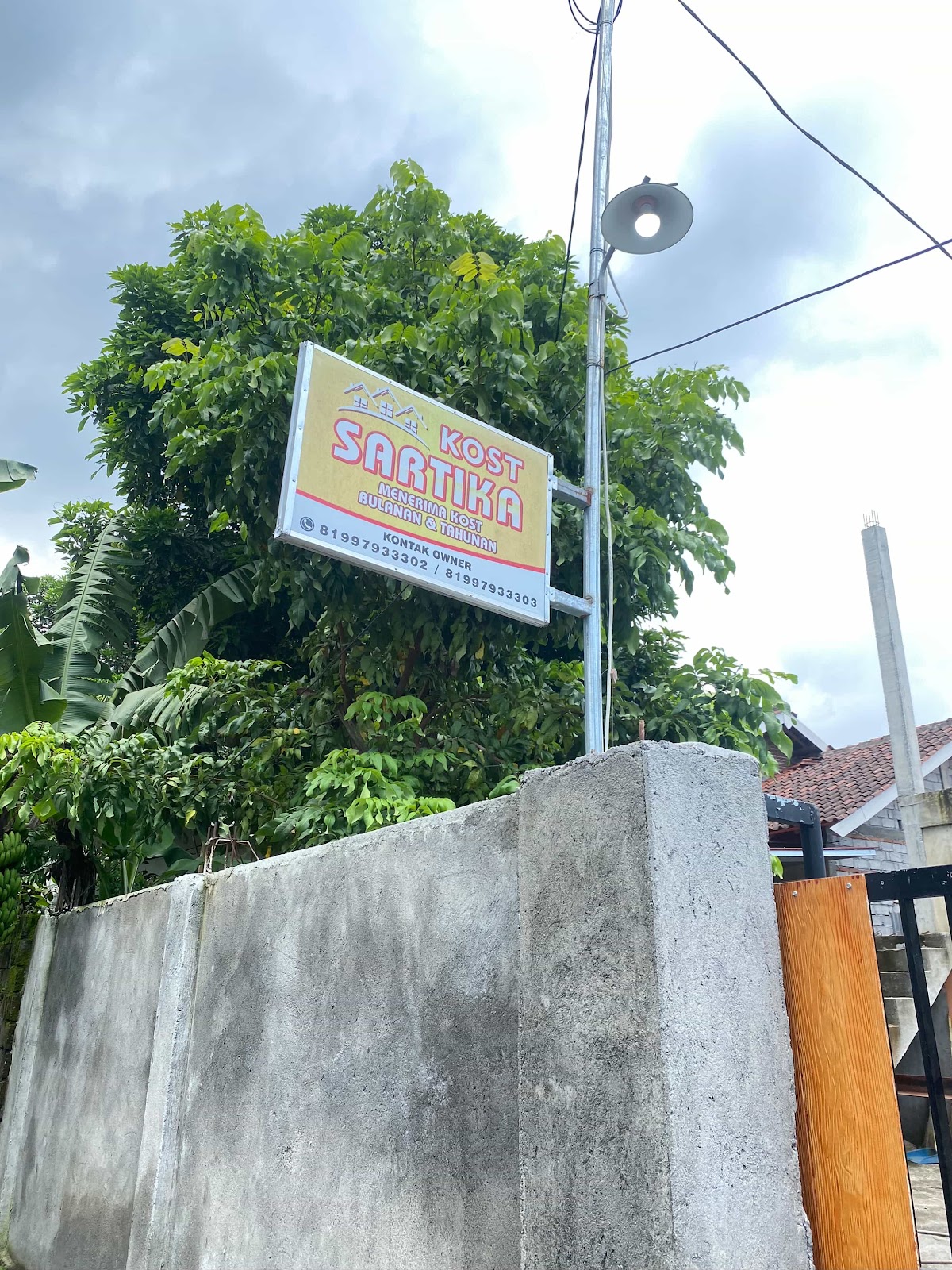 Properti terkait