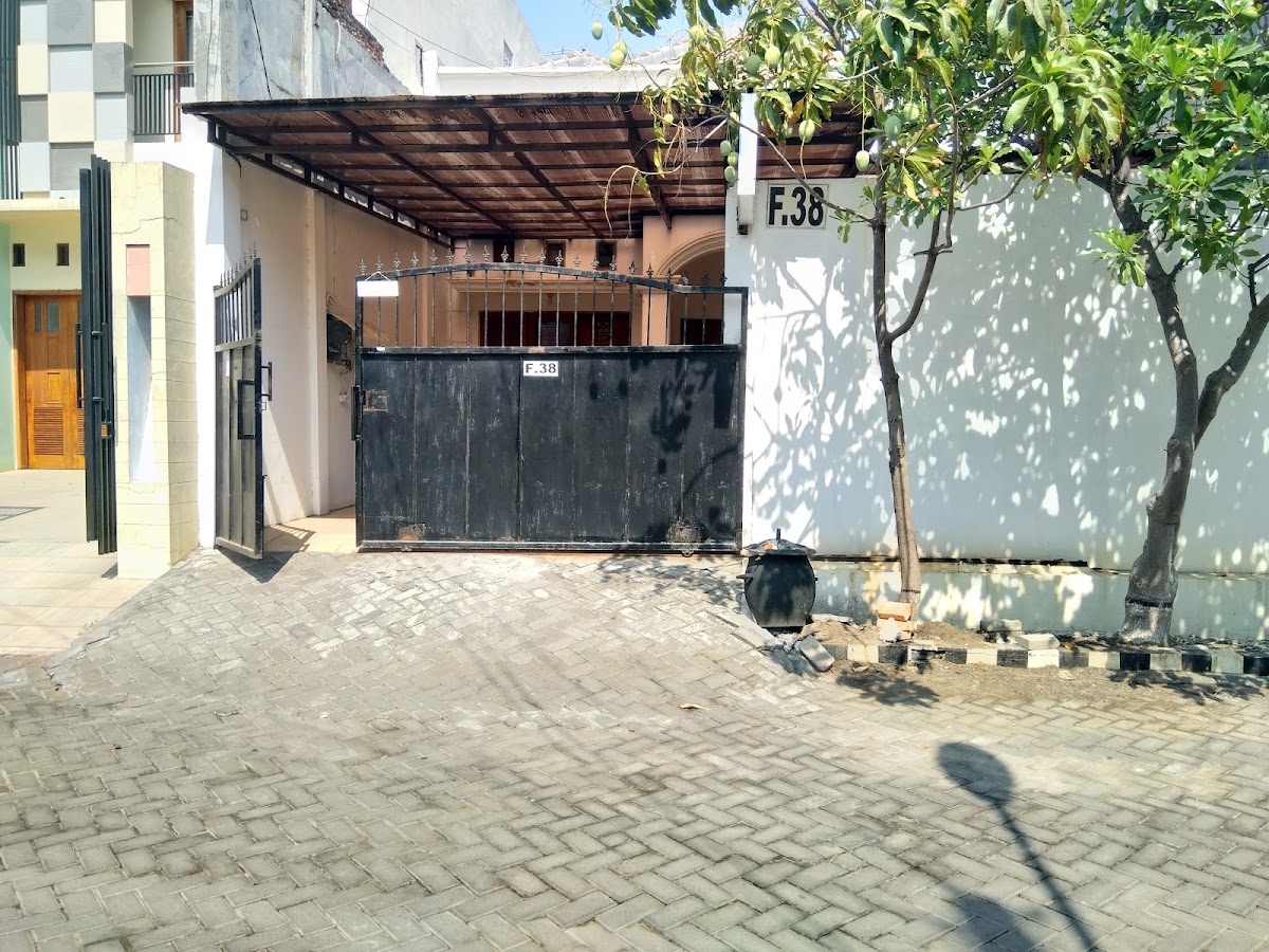 Kost Exclusive Pria — kos-eksklusif di surabaya