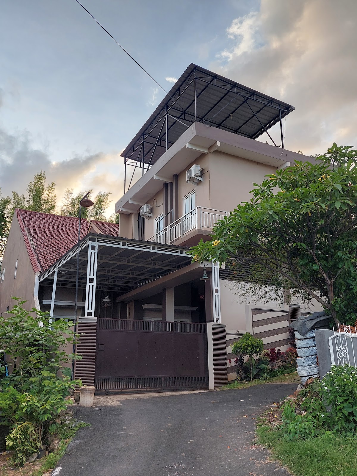 Kost Campur (Wisma Cempaka) — kos di lampung
