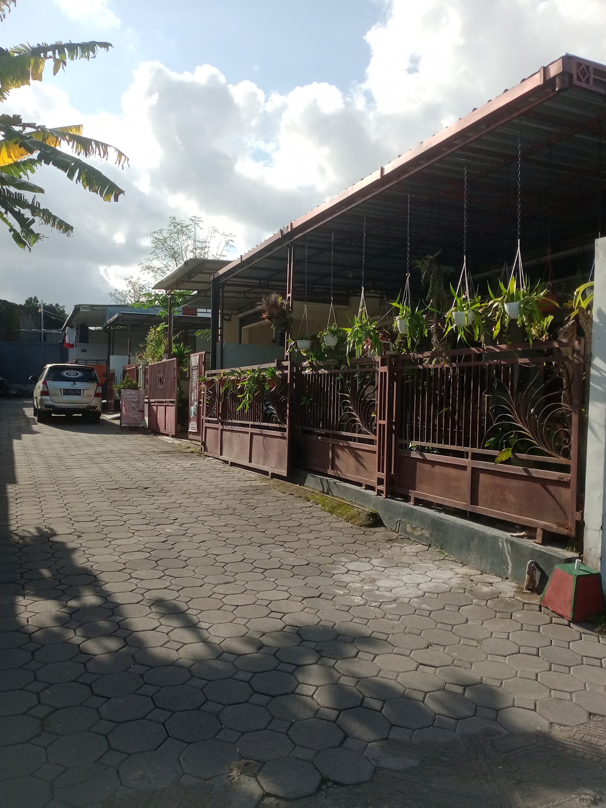 Properti sewa Indonesia