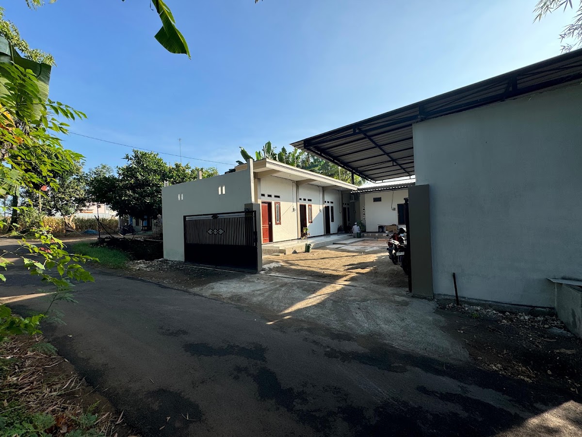 Properti terkait