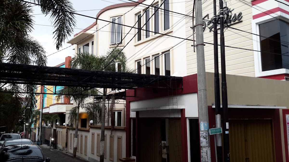 D HOUSE Kost Putri UNDIP Tembalang