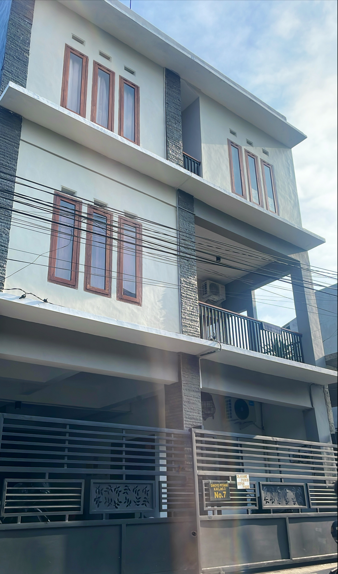 Kos Putra Dinoyo - First Living Kost — kos di malang