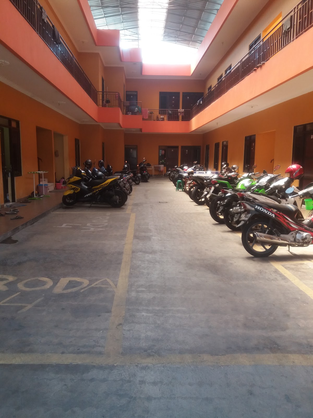 Kos D'paris Putra — kos di semarang
