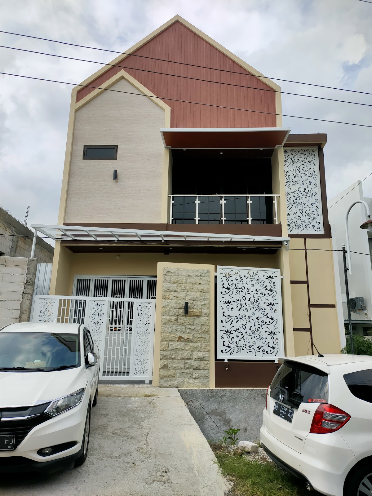 Kartika Exclusive Kost ( Kost Putri ) — kos-eksklusif di yogyakarta