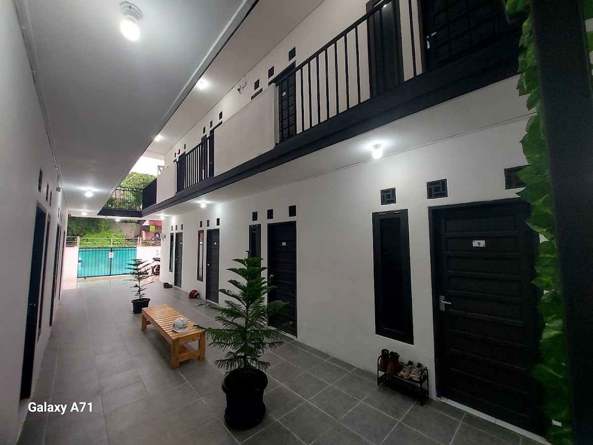 Nayaza Kost Putra — kos di bali