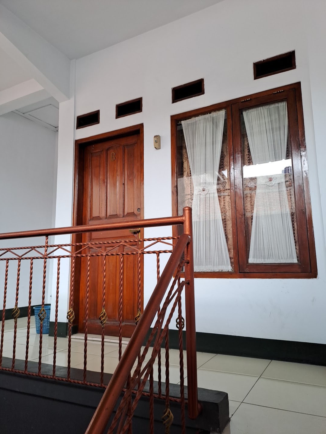 Pondok nenek kost putra — kos di bandung