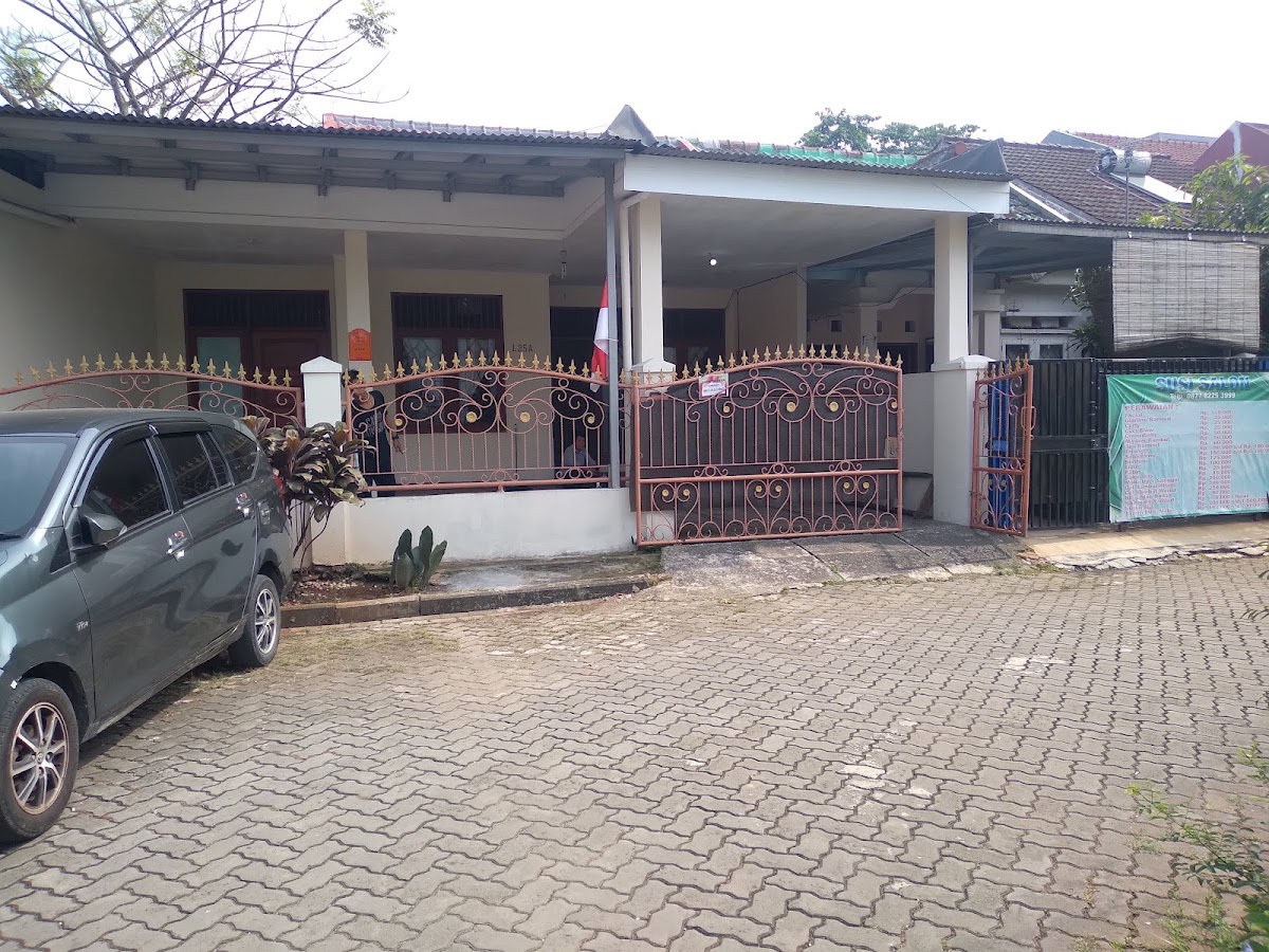 Perumahan Taman Adhiloka