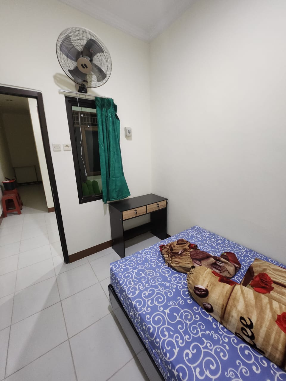 Kost Ibu Lisa Cipondoh Tangerang - Sewa di Cipondoh