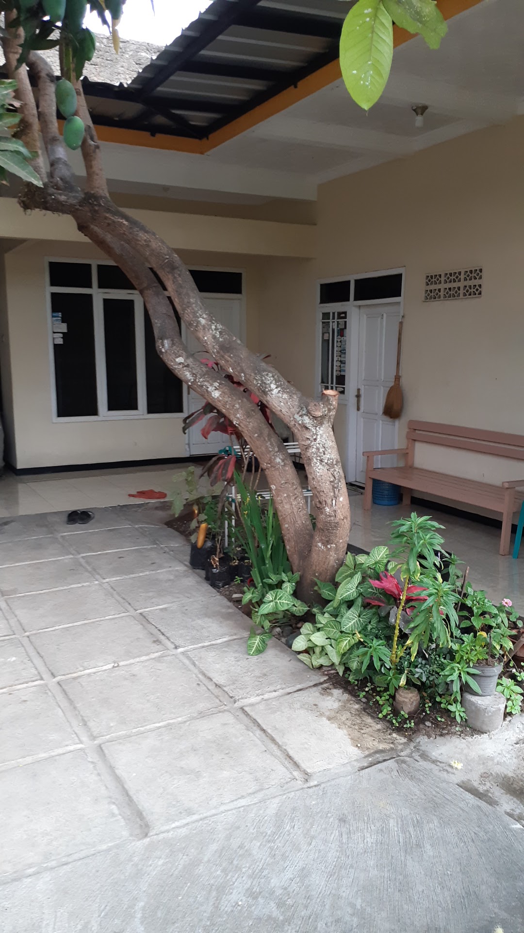 Properti sewa Indonesia