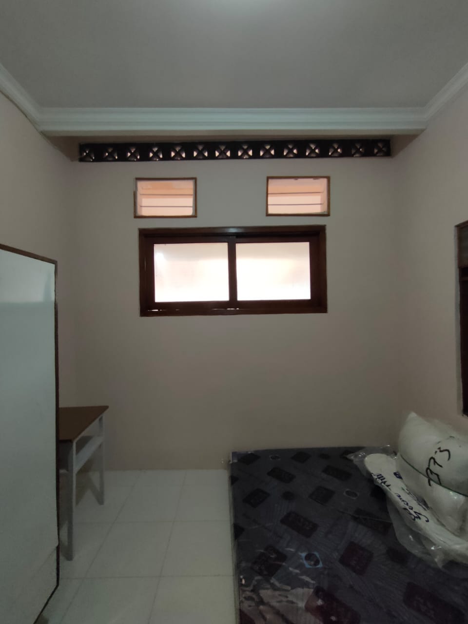 KOST PUTRI ANGGRAINI LAWEYAN — kos di solo