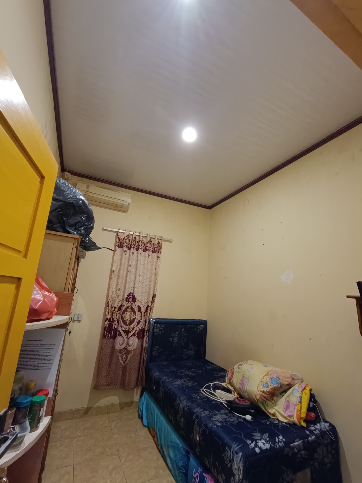 Properti terkait