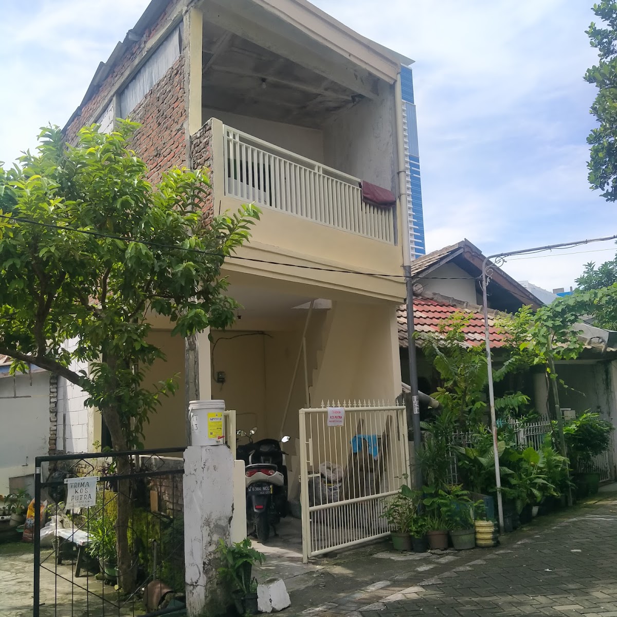 Kos putra 71a — kos di surabaya