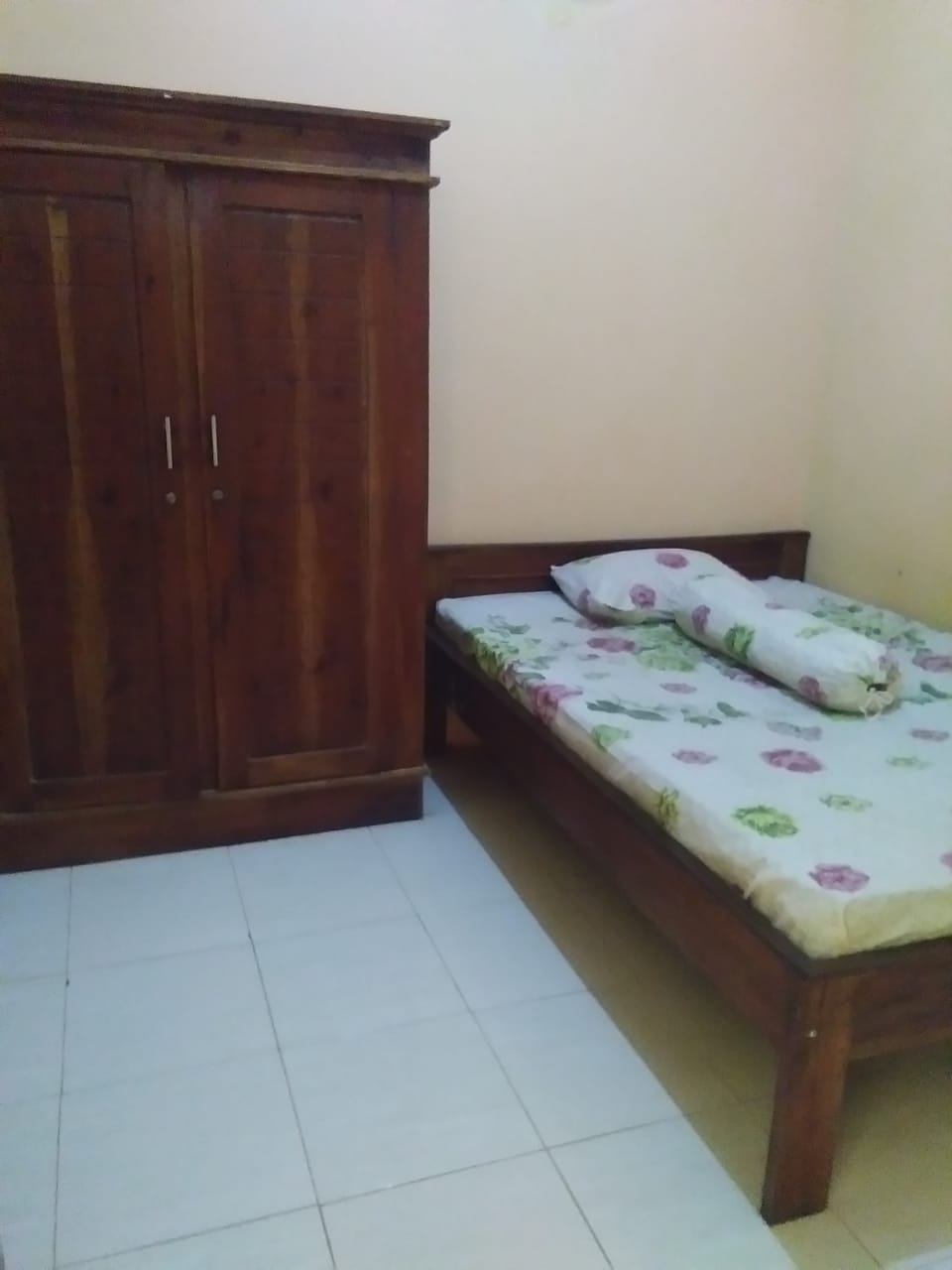 Rumah "RODA" Kost Putri — kontrakan di tuban