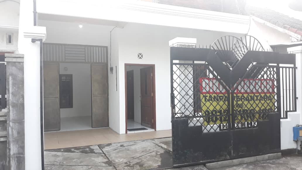 Rumah Kontrakan Blok D Nomer 5B — kontrakan di malang