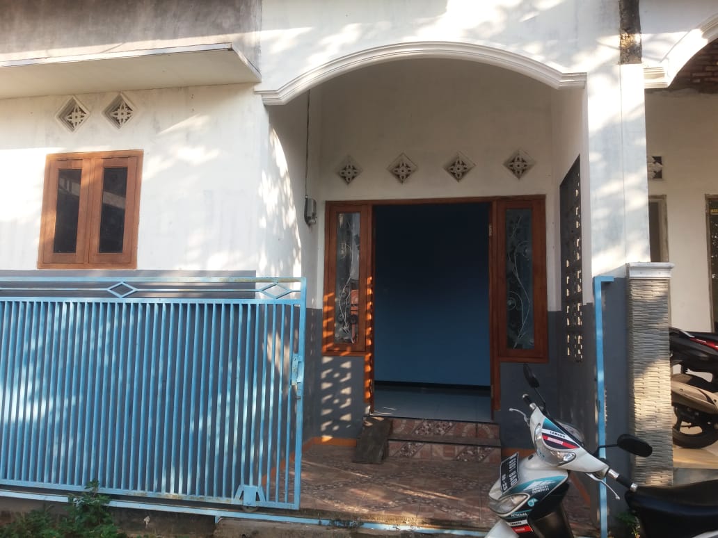 Kontrakan Pemuda Tersesat — kontrakan di malang