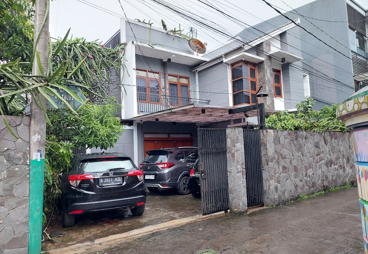 F. Kost Putri Antapani - Sewa di Antapani