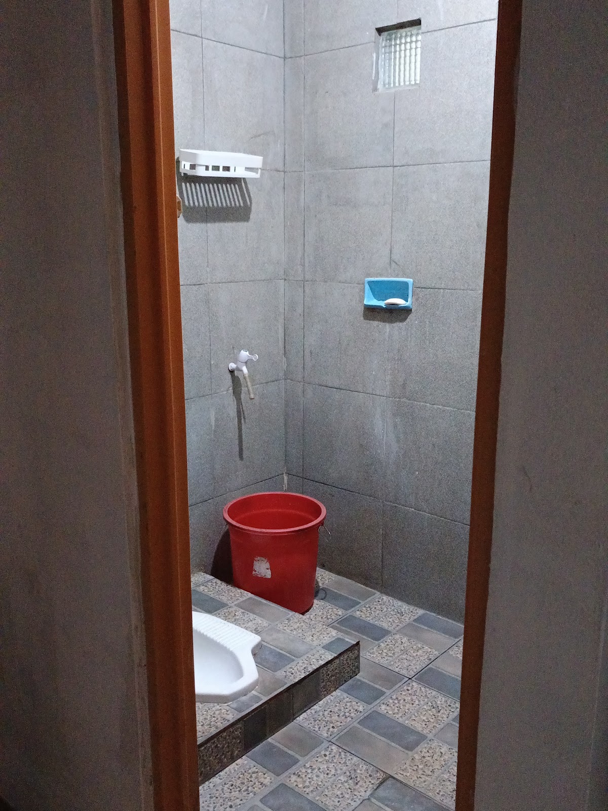 Kontrakan bu tias — kontrakan di tangerang
