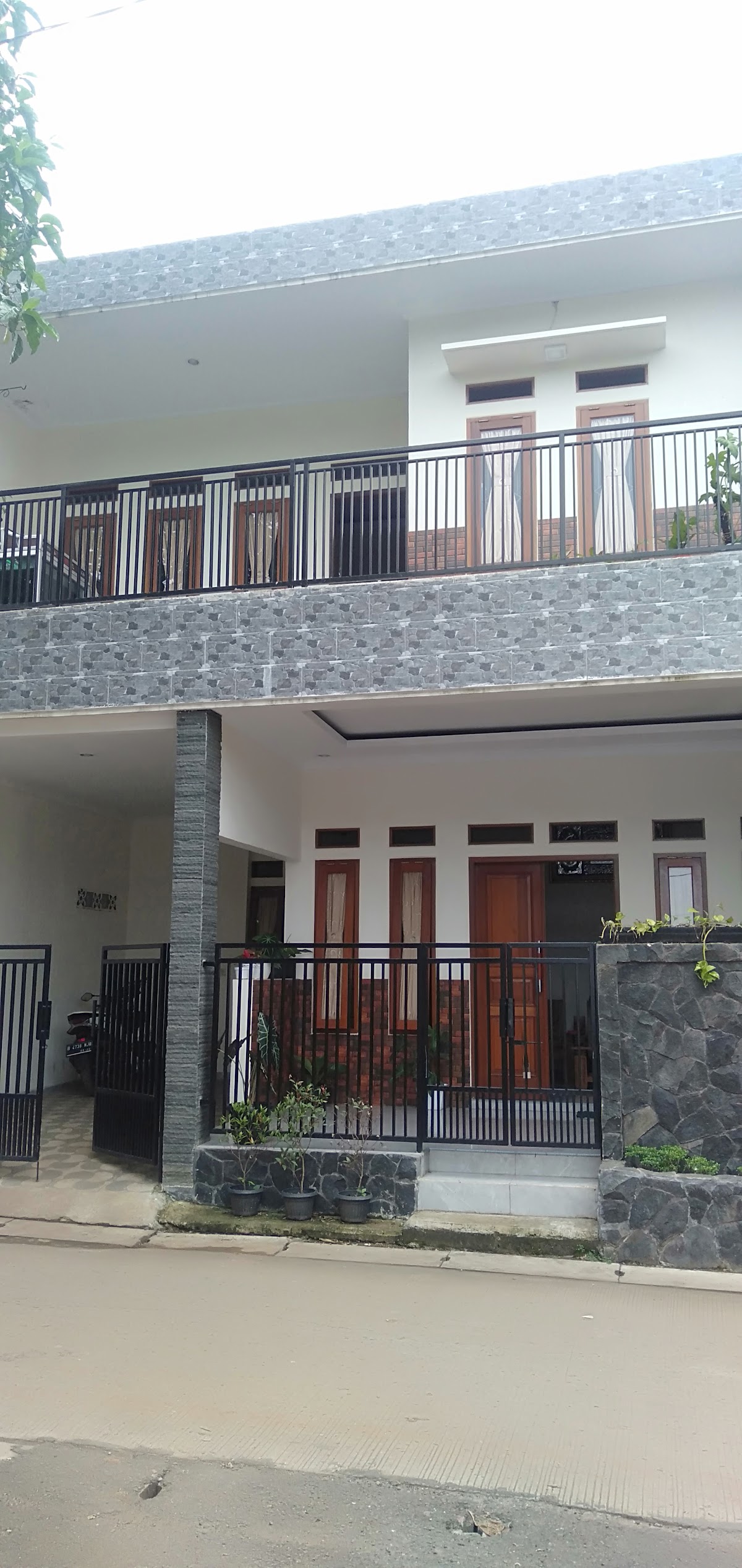 KONTRAKAN ADELIA — kontrakan di tangerang