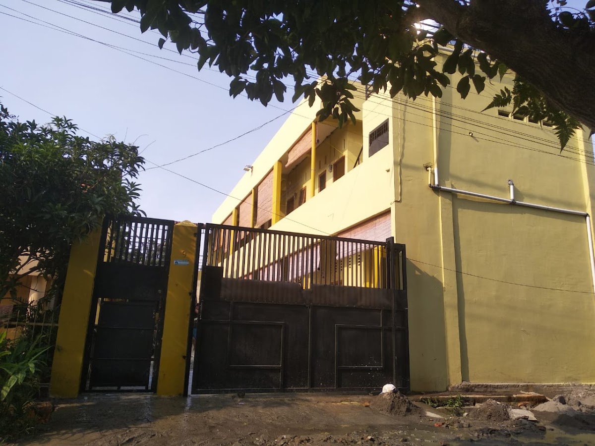 Kost Pria PONCO — kos-eksklusif di medan