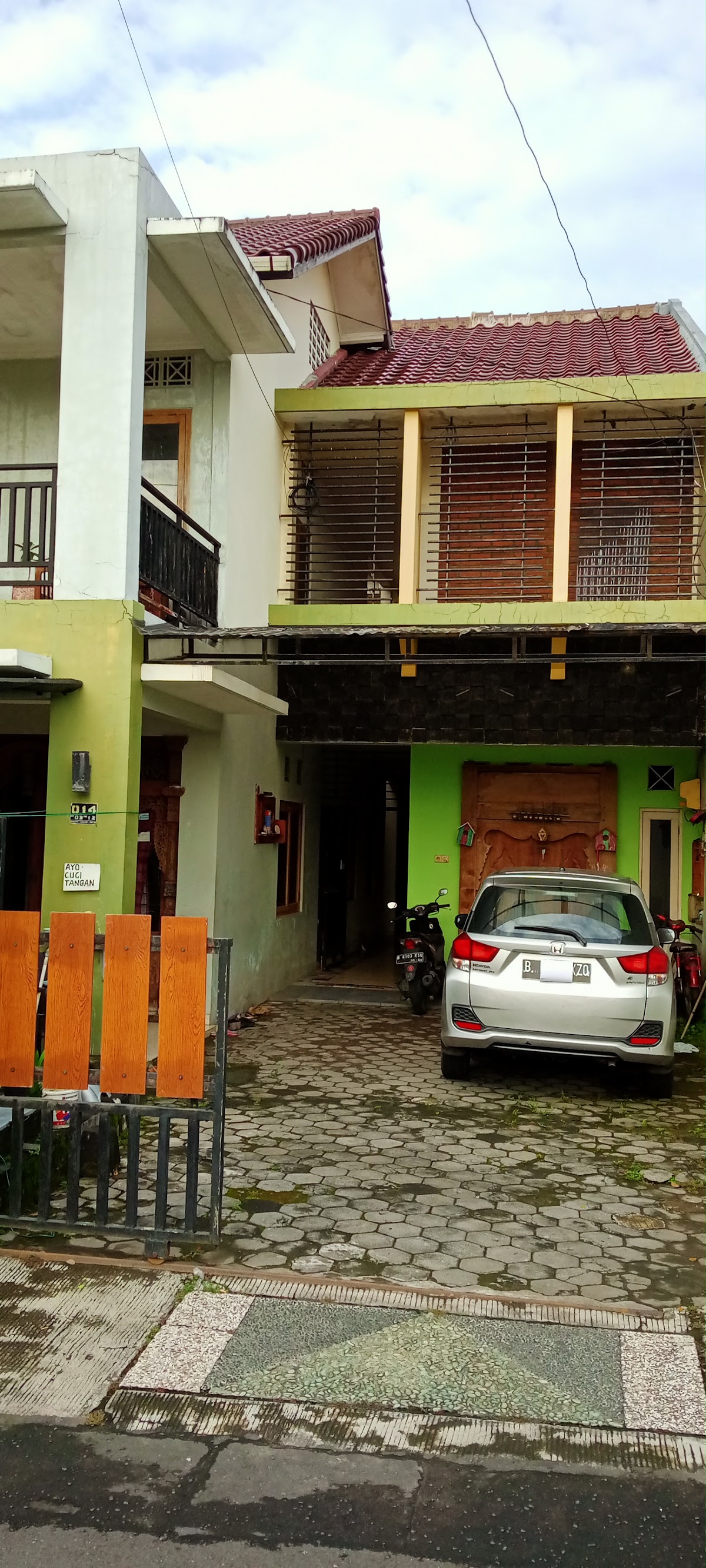 Kost Putri Gentan
