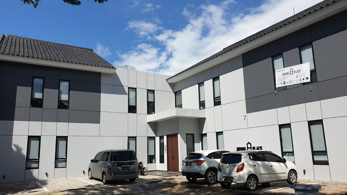 HIDING PLACE HOME — kos-eksklusif di tangerang