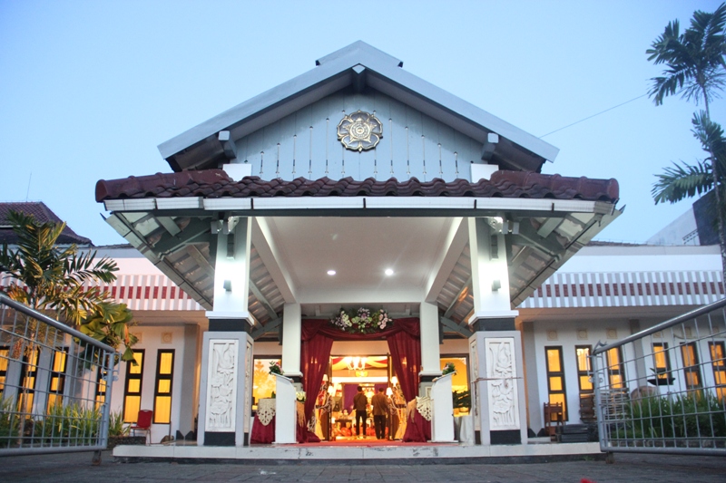 Gadjah Mada University Club (UC) Hotel UGM