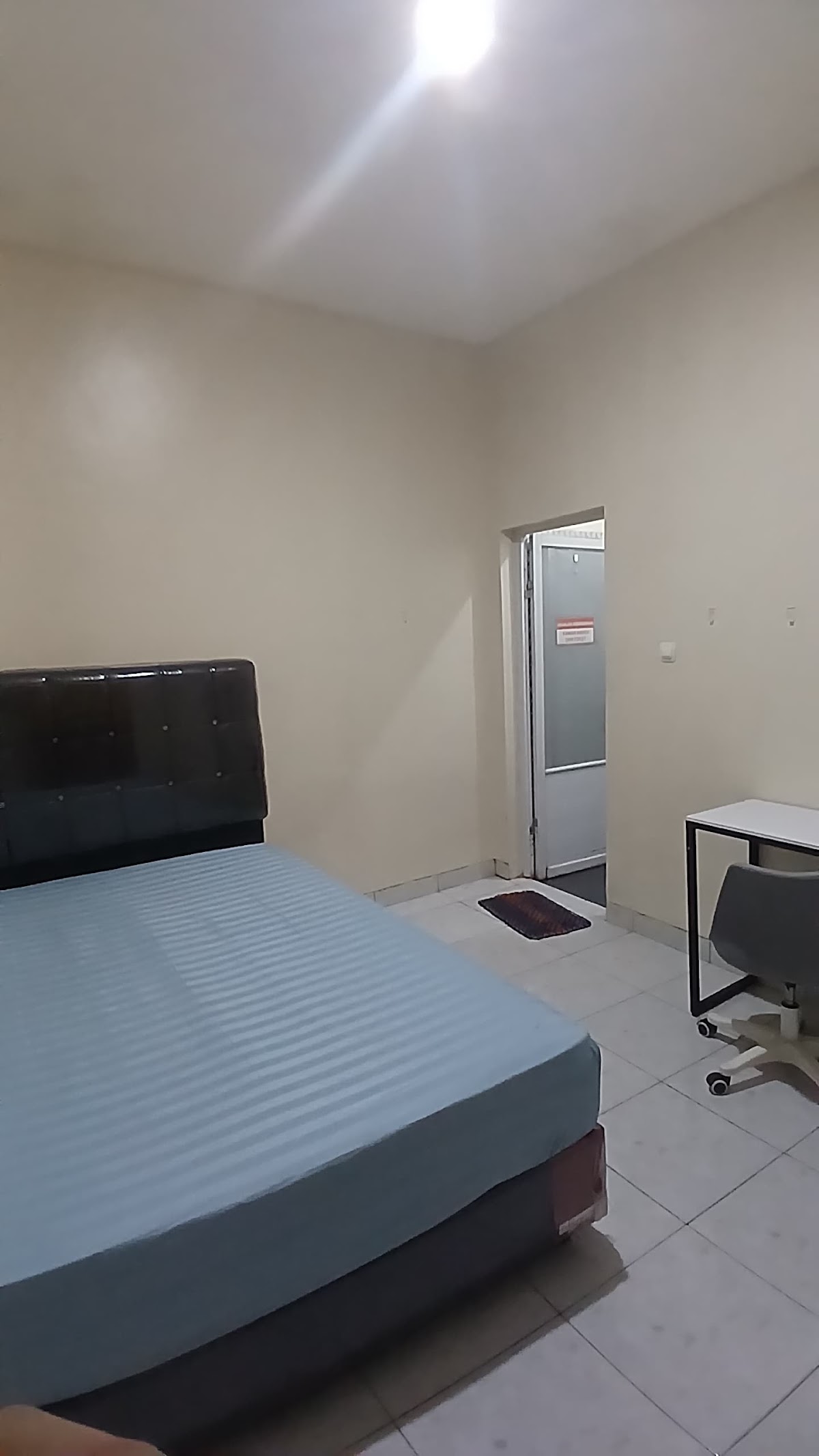 kost tilem house — kos di semarang