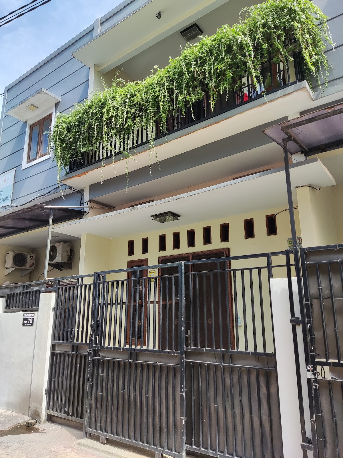 Pelangi Kost