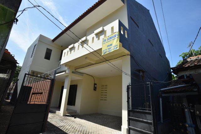 Kost SUMAIRA Putra dan Pasutri Depok (terima kost harian mingguan dan bulanan) — kos di depok