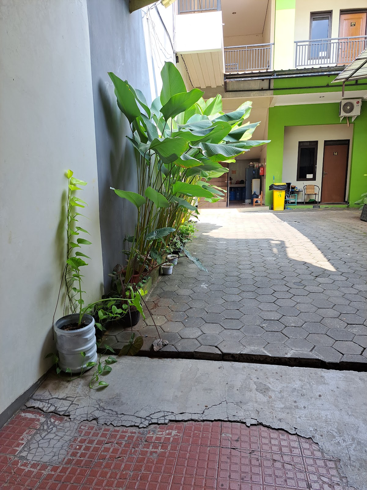 Properti sewa Indonesia