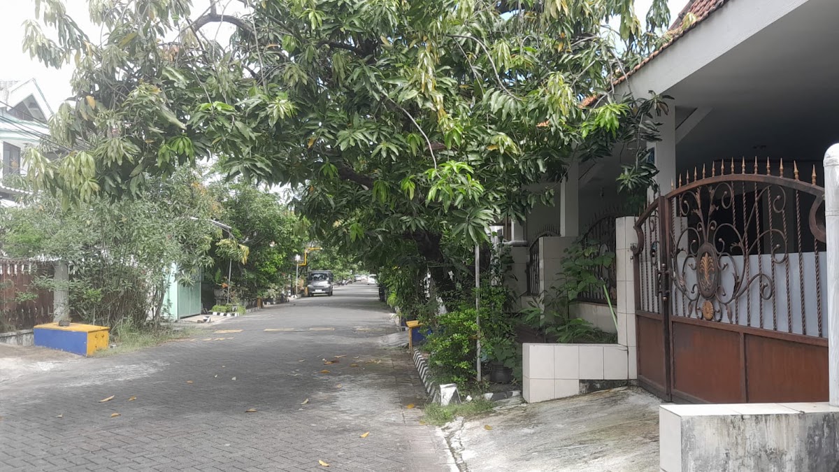 Kost Putri Ayudia (ada 3 kamar kosong) — kos di surabaya