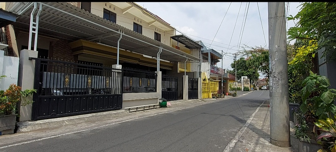 Griya Kost AA — kos di malang