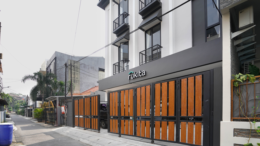 Rukita Seven Residence Benhil - Kost Coliving