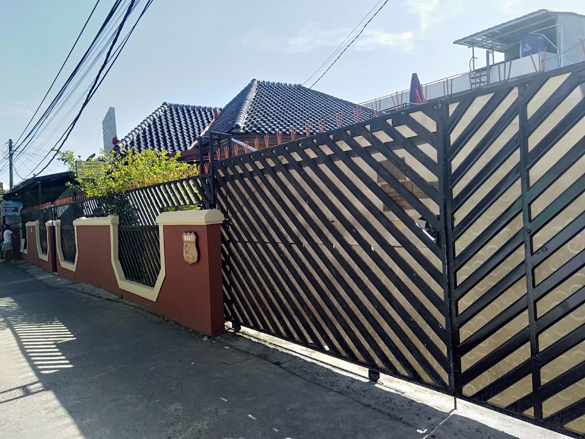 Properti terkait