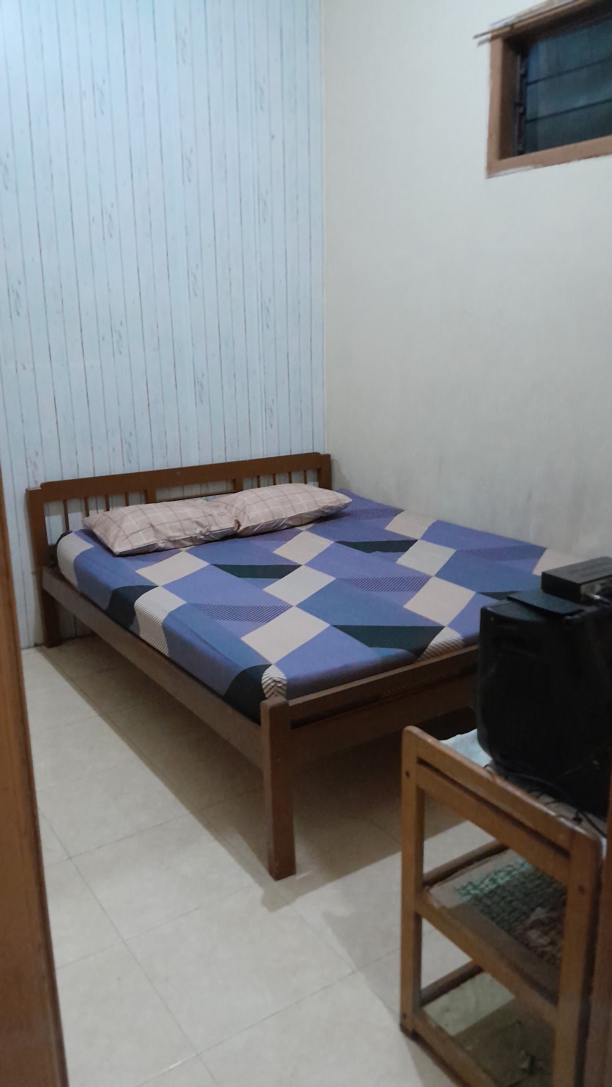 Penginapan Kos Harian Surabaya Unair Gubeng