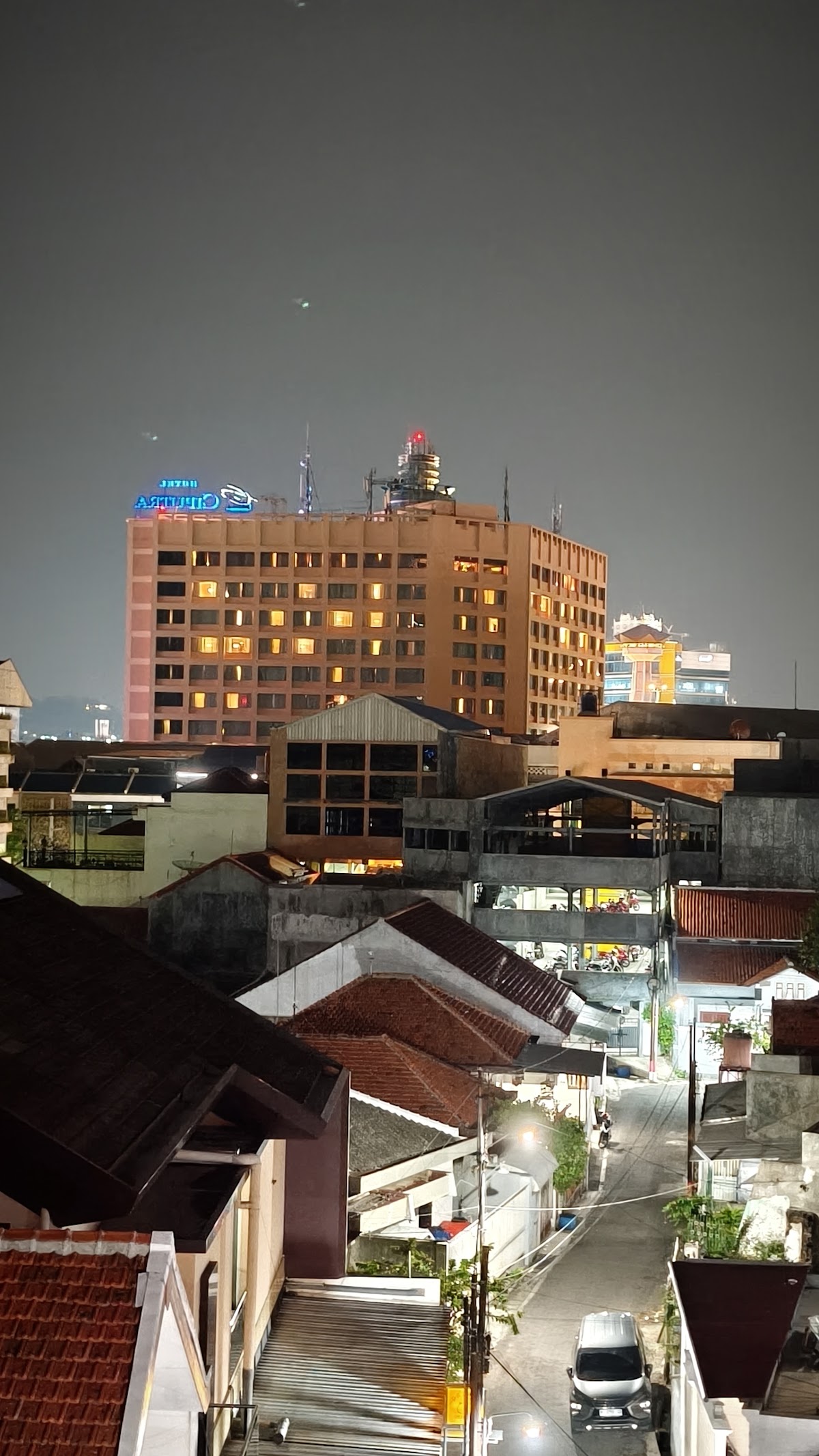 THE LUC Kost — kos di semarang