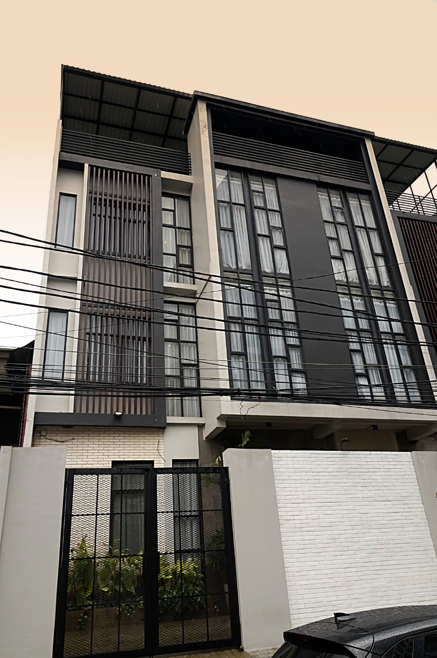 Kost Urbn House
