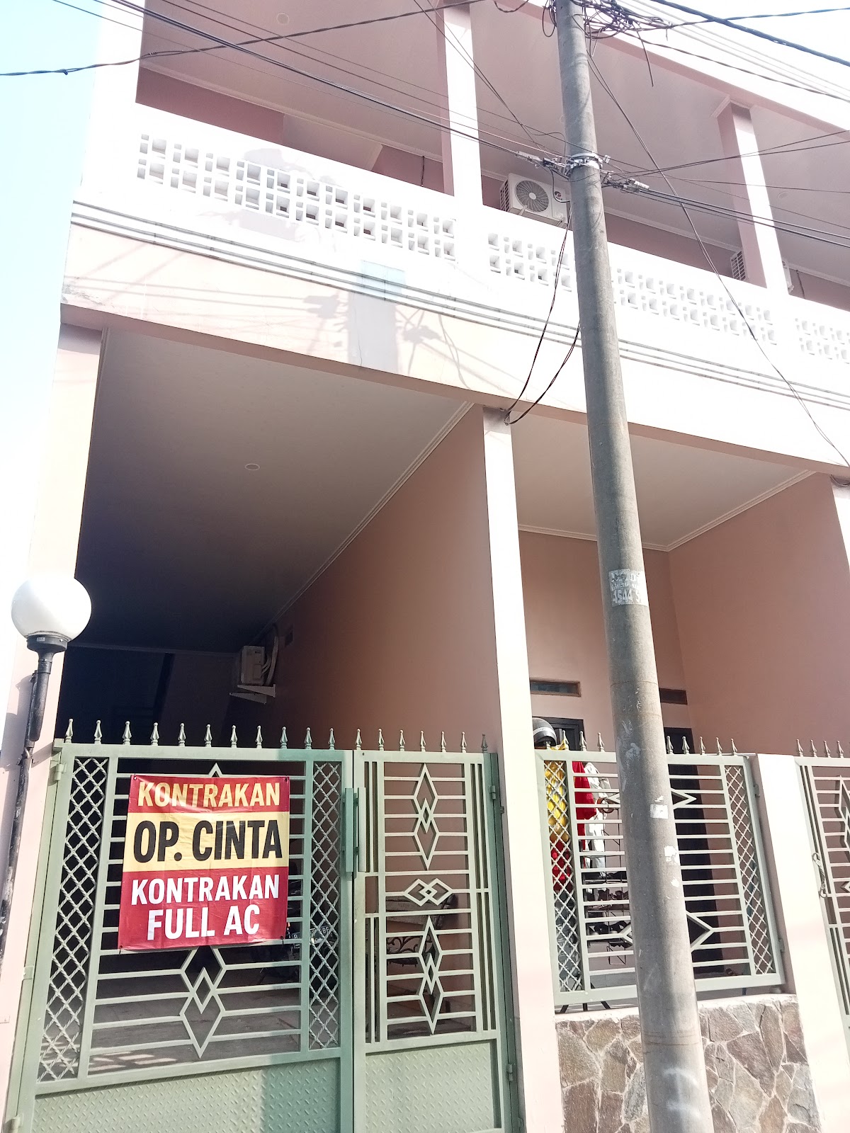Kontrakan Op Cinta — kontrakan di rawalumbu