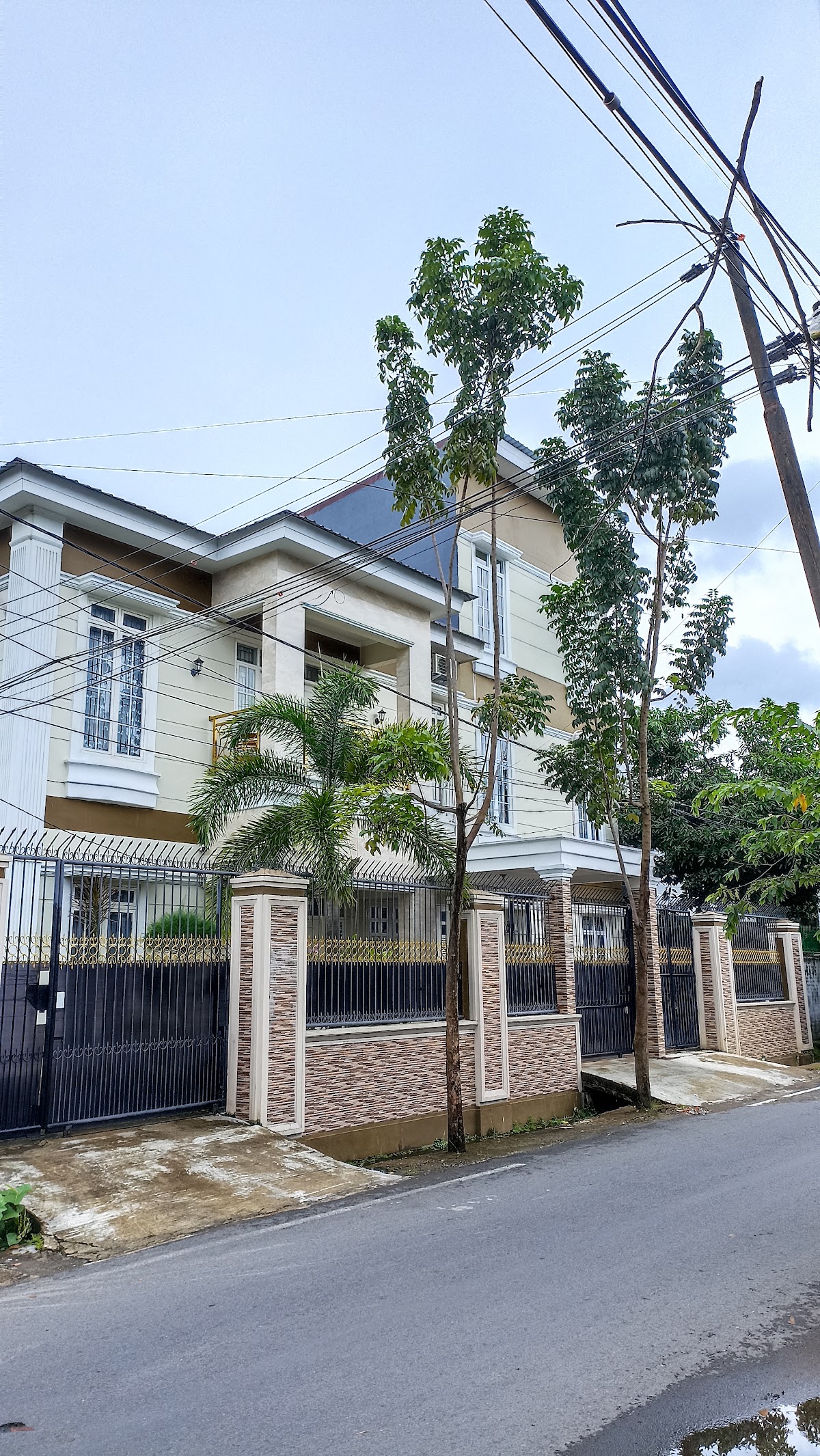 KOST HANA EKSLUSIF — kos di makassar