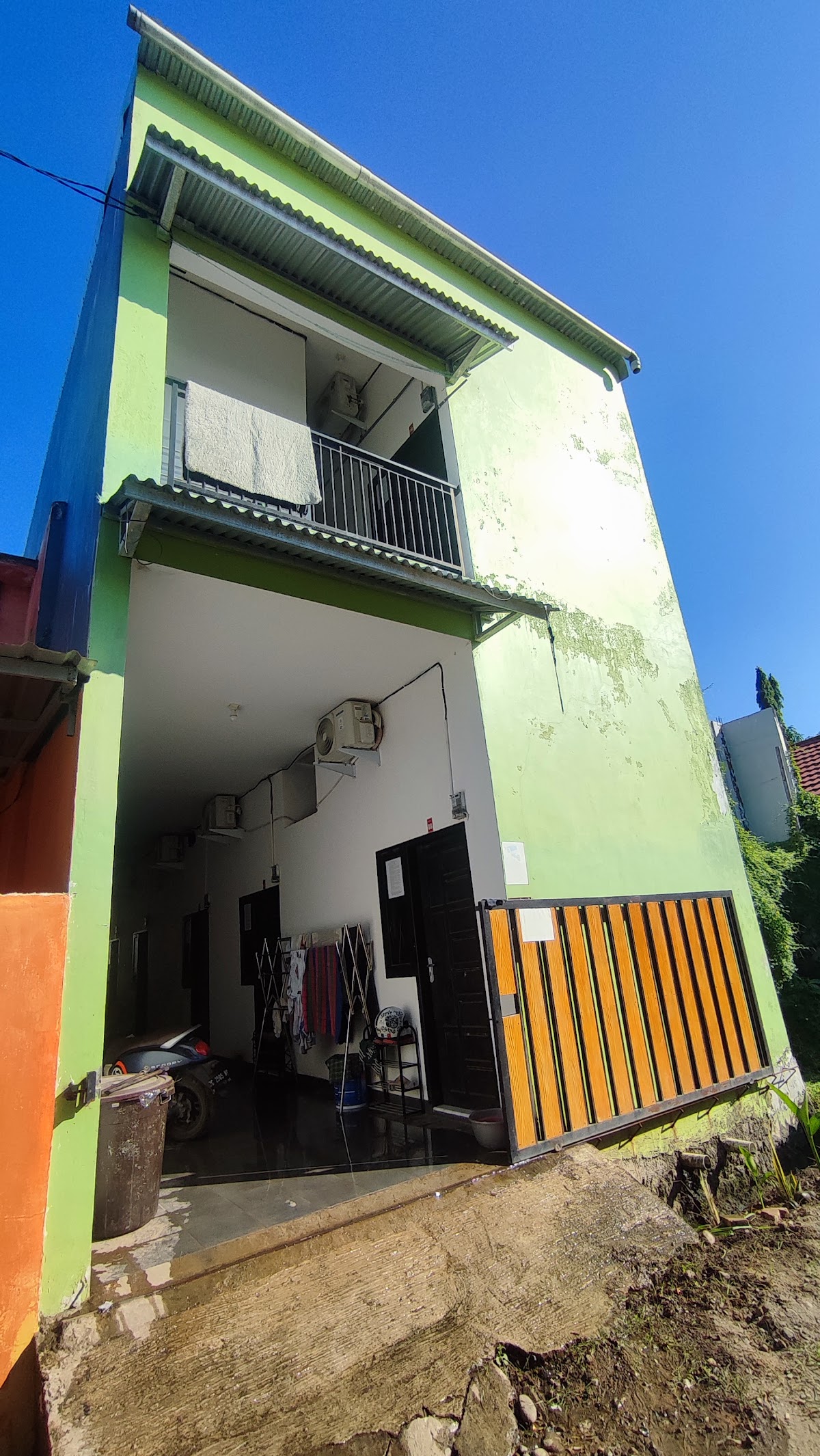 Rumah Kost AzZahra — kontrakan di makassar