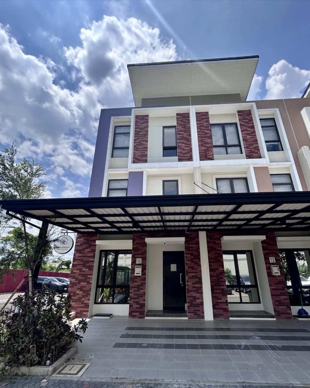 Kost LumiHouse — kos di tangerang