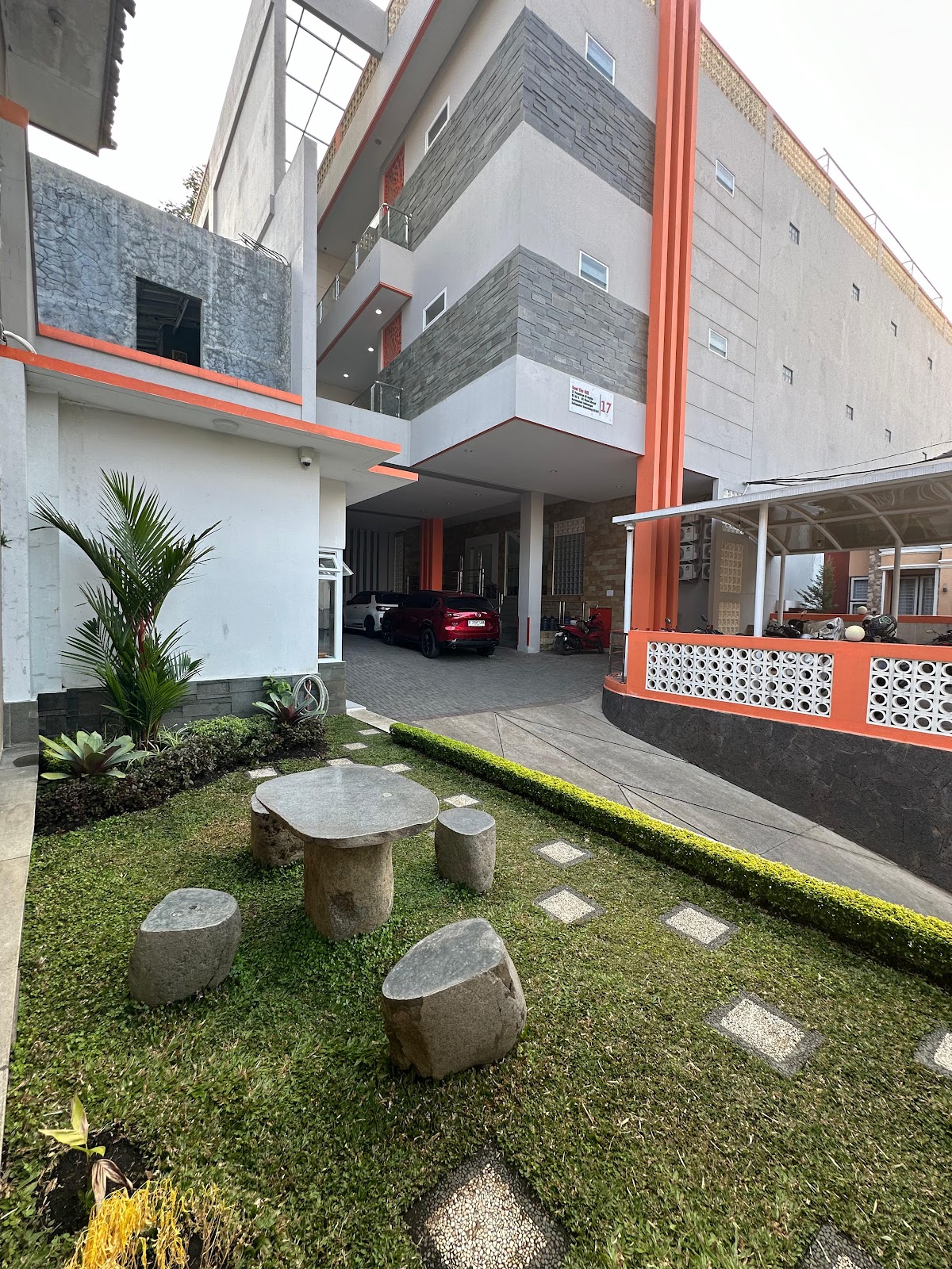 Kost The Hill Jatinangor — kos di bandung