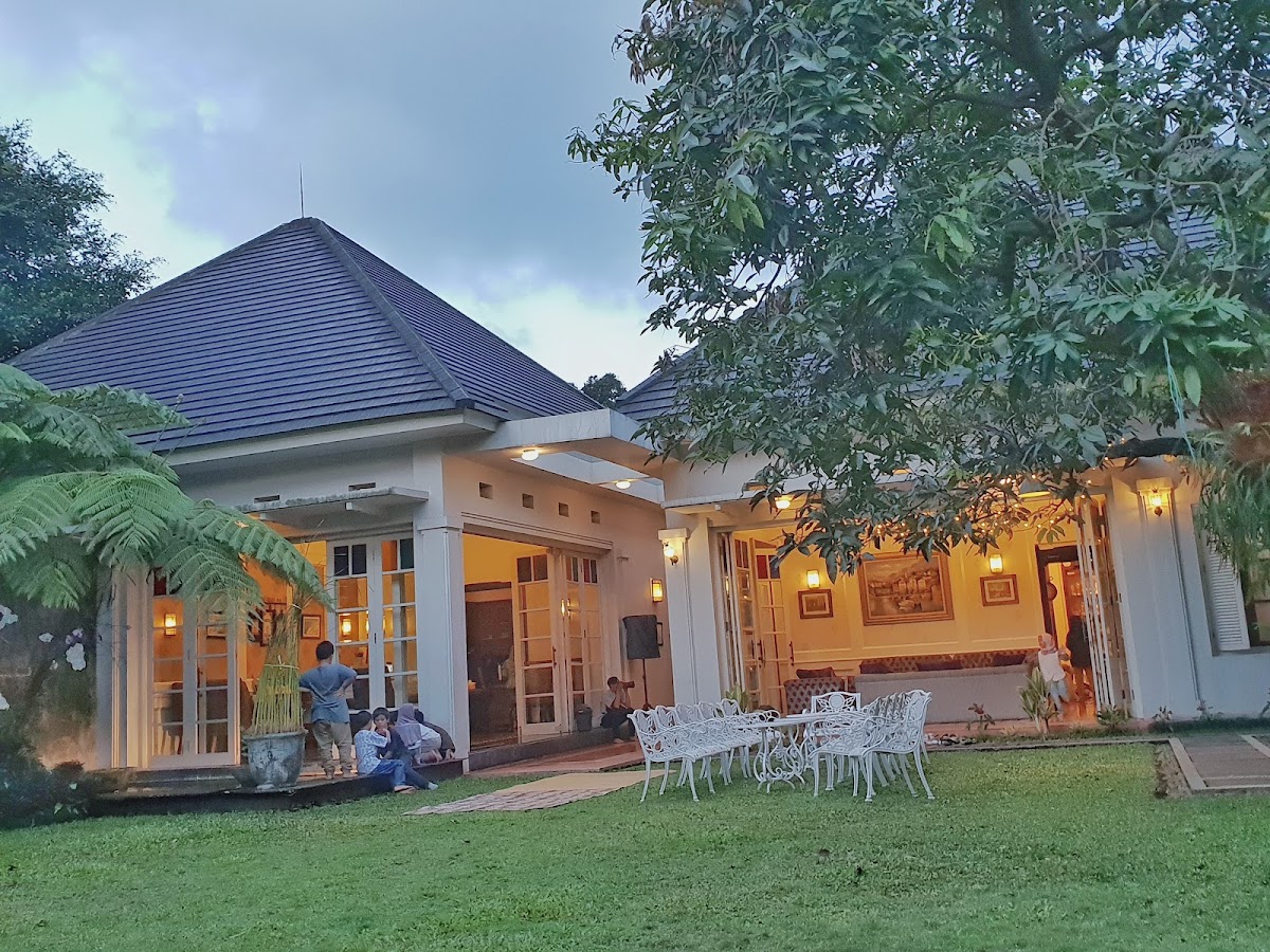 Rumah Lombok — kontrakan di bandung