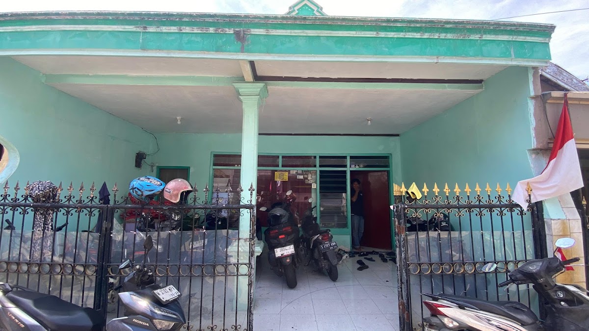 KONTRAKAN IE - Sewa di Wonokromo