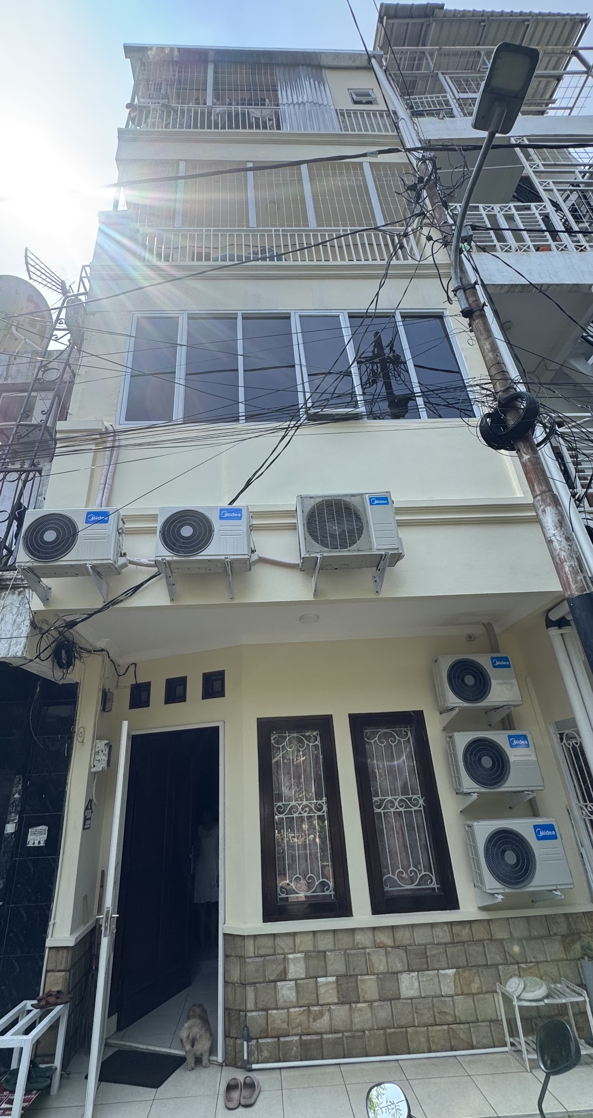 Home Sweet Menteng - Kost Putri - Sewa di Menteng