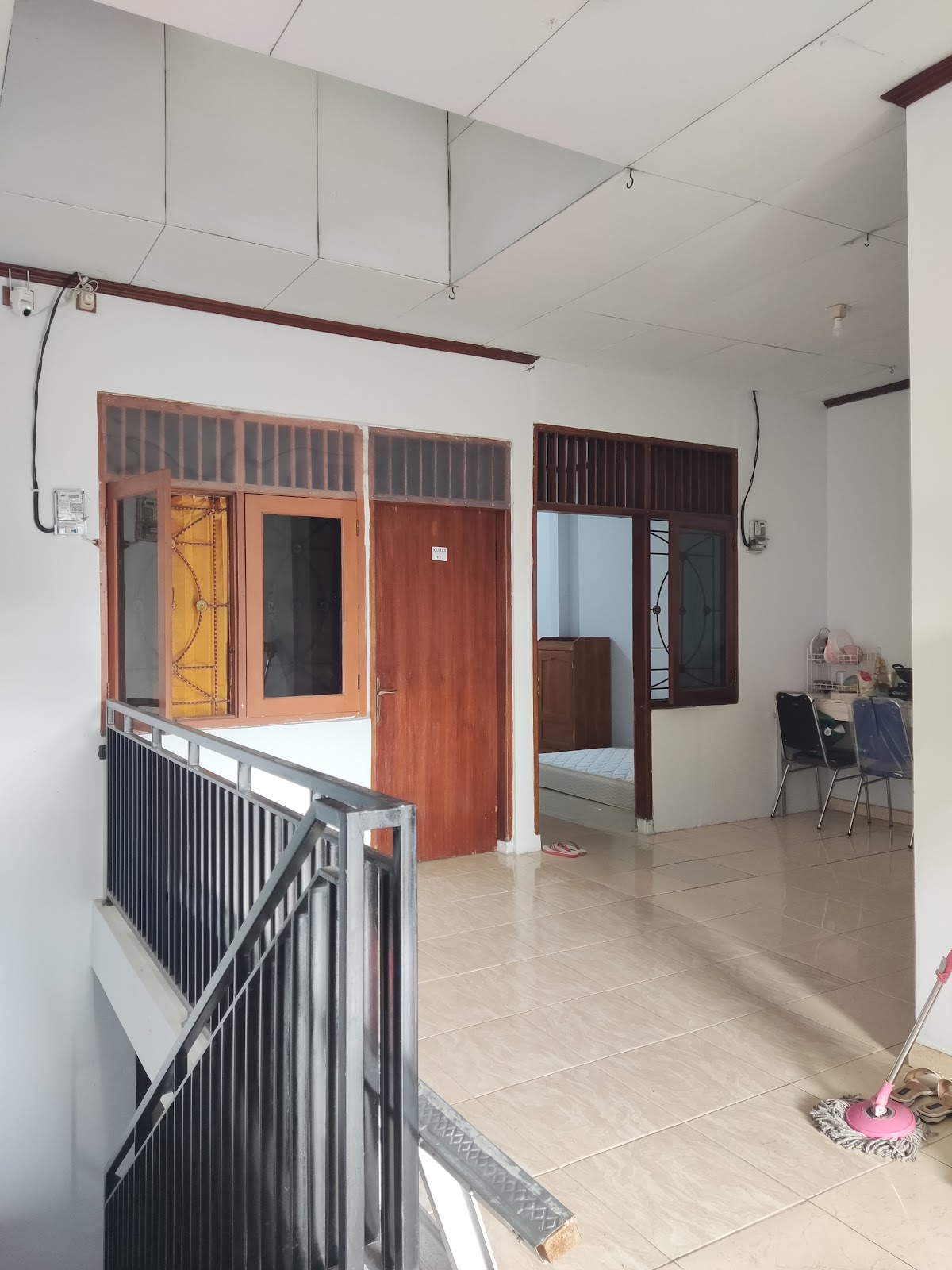 KOST KHUSUS PUTRI MARIKOST KRANJI — kos di bekasi