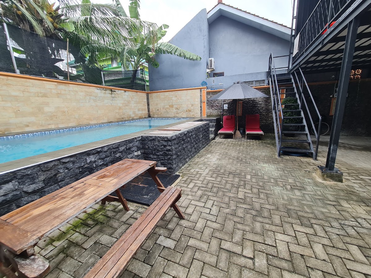 RE Excecutive Kost - Sewa di Tuban